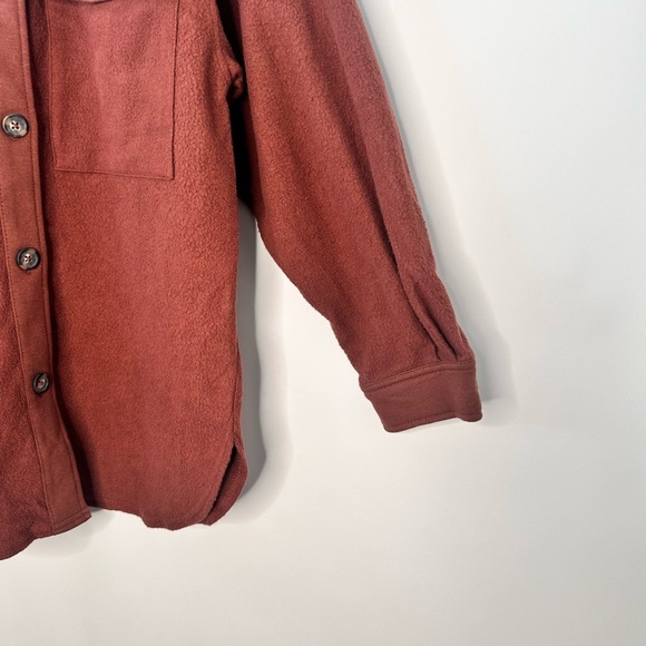 NWT Wild Fable Oversized Chocolate long sleeve collared button down size XXS - Picture 5 of 11